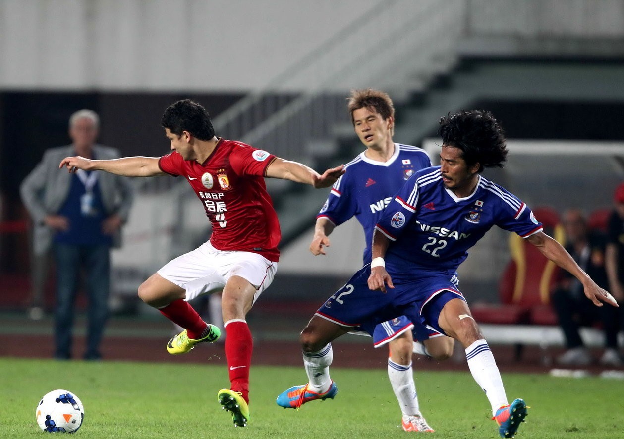 横滨球队在国际赛场上取得胜利